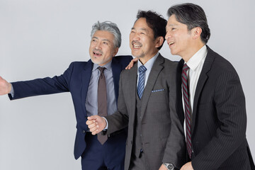 ハイテンションのミドルエイジ男性ビジネスパーソン