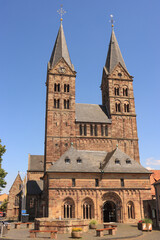 Dom St. Peter zu Fritzlar; Romanische Westfassade