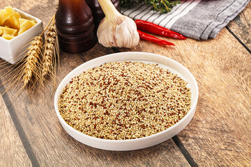 Raw dry quinoa seeds cereal