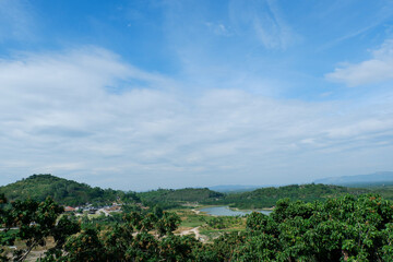 Obraz premium view of the city from the hill