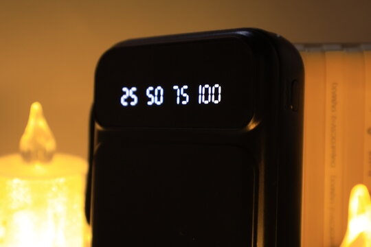 The image contains the text "25 S0 15 lgr" at the top and "LENTIVEN" at the bottom. The meaning of the text is unclear, but it could be a code, model number, or brand name.