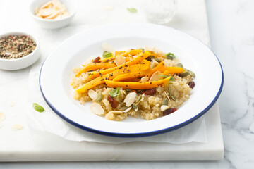 Warm quinoa salad with roasted carrot