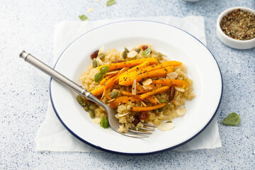 Warm quinoa salad with roasted carrot