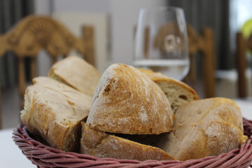 Delicious Cea galleo bread, always a delight to accompany typical Galician dishes.
