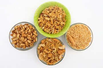 Indian Snack Mix with Masala Peanuts, Aloo Bhujia & Mixture