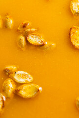Sopa de calabaza con semillas