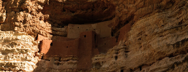 Montezuma's Castle Indian Ruins Cliff Dwelling, Arizona