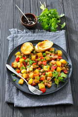 crispy fried cubed potatoes with ham, bell peppers