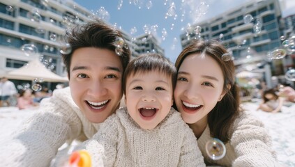 Obraz premium Parents and children revel in the joy of summer break, spending their days playing outdoors, laughing, and smiling together in the sunshine, surrounded by the beauty of nature and the simplicity of