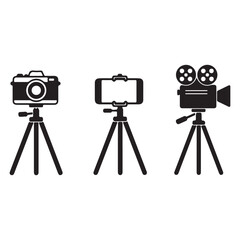 Obraz premium Camera Evolution on Tripods A Glimpse at Photography's Past Present and Future with Classic Film Digital and Smartphone Devices