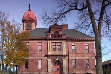 pipestone courthouse building of beaux arts style architecture in pipestone minnesota