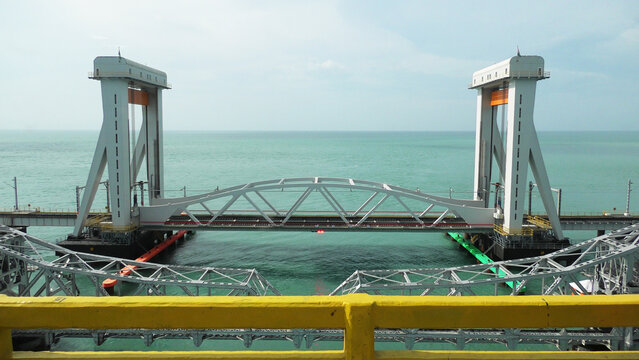 The vertical lift portion of the new Pamban railway sea bridge at Rameswaram, Tamil Nadu, India