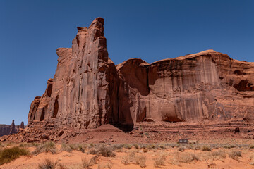 Fototapeta premium Pinnacle of Rain God Mesa is a summit in Navajo County, Arizona, United States. hinarump Conglamerate、Moenkopi Formation、De Chelly Sandstone with Organ Rock Formation / Shale. Desert varnish