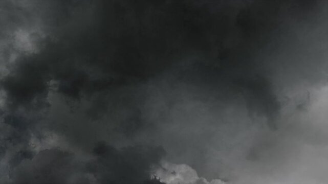 Lightning in Thunder Storm Clouds LOOP (UltraHD 4K) Loop