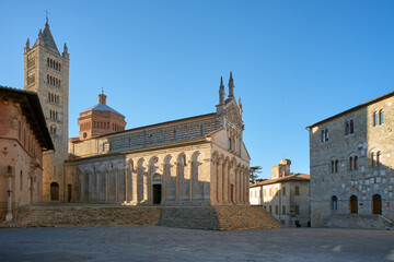 Fototapeta premium Piazza monumentale medievale in Toscana