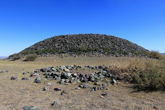 Zagal Baatar kurgan is located in Darvi district of Khovd province of Mongolia. It is a Bronze Age kurgan and a tomb for nobles.