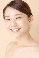 女性