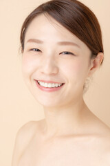 女性
