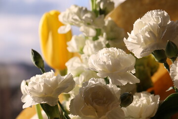 bouquet of white flowers