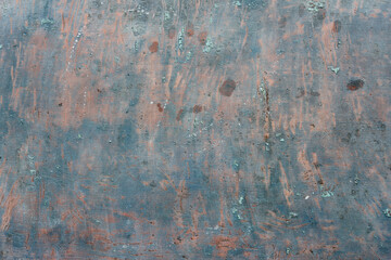 Traces de rouille et de peinture sur un mur