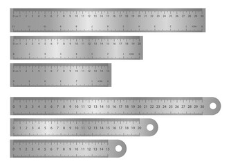  Set of metal rulers in wide and narrow rounded-tip styles. Includes 15 cm, 20 cm, and 30 cm sizes.