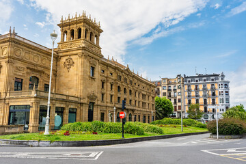 Obraz premium Ancient and elegant buildings in the resort town of San Sebastian, Basque Country.