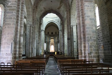Eglise collégiale Saint-Pierre du Dorat, église romane, village Le Dorat, département de la...