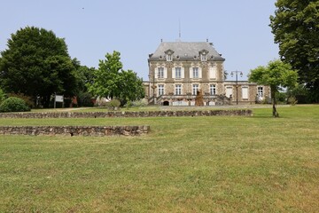Mairie, vue de l'extérieur, village Le Dorat, département de la Haute Vienne, France