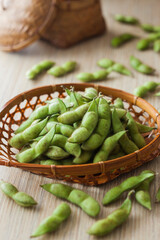 【だだちゃ豆】山形県鶴岡市でしか栽培されない特産品。噛むほどに広がる旨味と深い味わいが特徴の伝統野菜です。枝豆の王様とも呼ばれます。