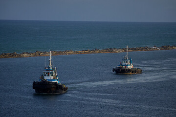 2 Hafenschlepper Transatlantik Kreuzfahrt Rio de Janeiro Salvador Maceio Recife Praia Santa Cruz de...