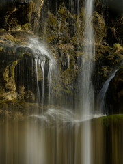 CASCADA DE LA BALSA. CERCA DE LA POBLACIÓN DE VALDEMORO DE LA SIERRA. PROVINCIA DE CUENCA, CASTILLA LA MANCHA. ESPAÑA