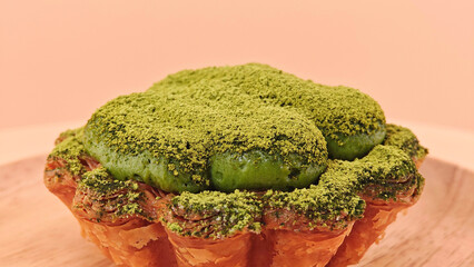 Creamy and delicious matcha egg tart.