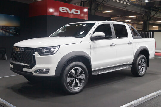 Evo Cross 4 at Automobile Barcelona 2025