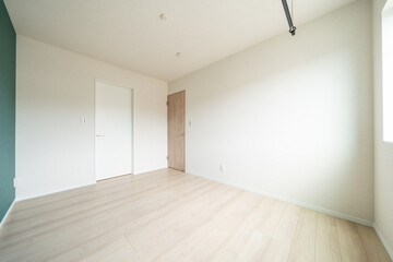 新築戸建て｜竣工写真｜LDK｜洋室｜ウォークインクローゼット｜WIC｜玄関｜クロス｜おしゃれ