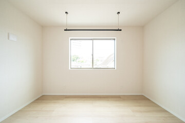 新築戸建て｜竣工写真｜LDK｜洋室｜ウォークインクローゼット｜WIC｜玄関｜クロス｜おしゃれ