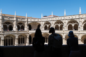 Lisboa, claustro del monasterio de los Jeronimos, monumento nacional de portugal.