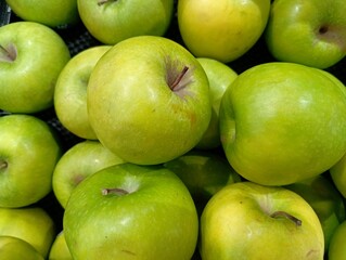 yummy green apples in a bunch