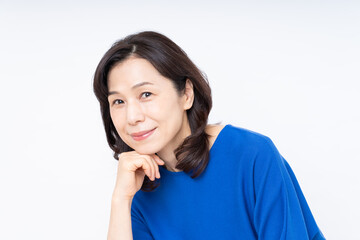 Fototapeta premium ミドル女性のビューティ