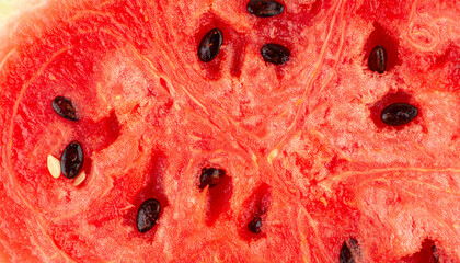 夏を感じる赤いスイカ果肉のマクロ素材 &ndash; みずみずしくリアルな質感が伝わる
Macro Texture of Juicy Red Watermelon Flesh &ndash; Realistic and Refreshing Summer Detail