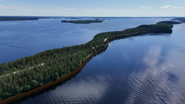 Pulkkilanharju, Asikkala: Arc Tracking Shot of a Beautiful Esker Road in Finland