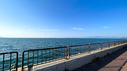 Obraz premium 海風そよぐ響灘北緑地公園