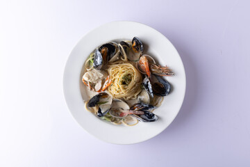 Pasta with seafood in png file - png파일의 해산물이 올라가있는 파스타
