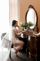 morning of the bride with the creation of the image