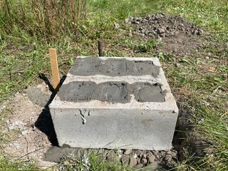 Foundation made of concrete cinder blocks
