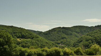 Im Dhrontal - Blick auf Papierm&uuml;hle
