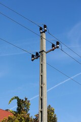 Electric line post three-phase
