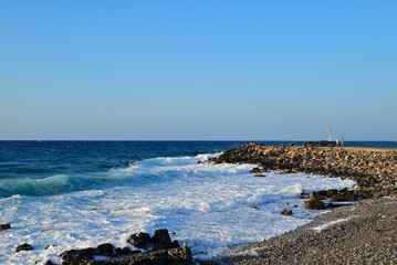 Bucht am Mittelmeer in Sissi, Kreta, Malia, Griechenland
