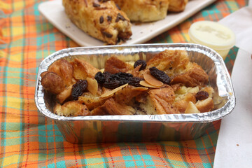 muffins with raisins