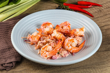 Shrimp cocktail with salad and sauce