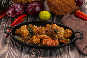 Prawn with vegetables and oyster sauce